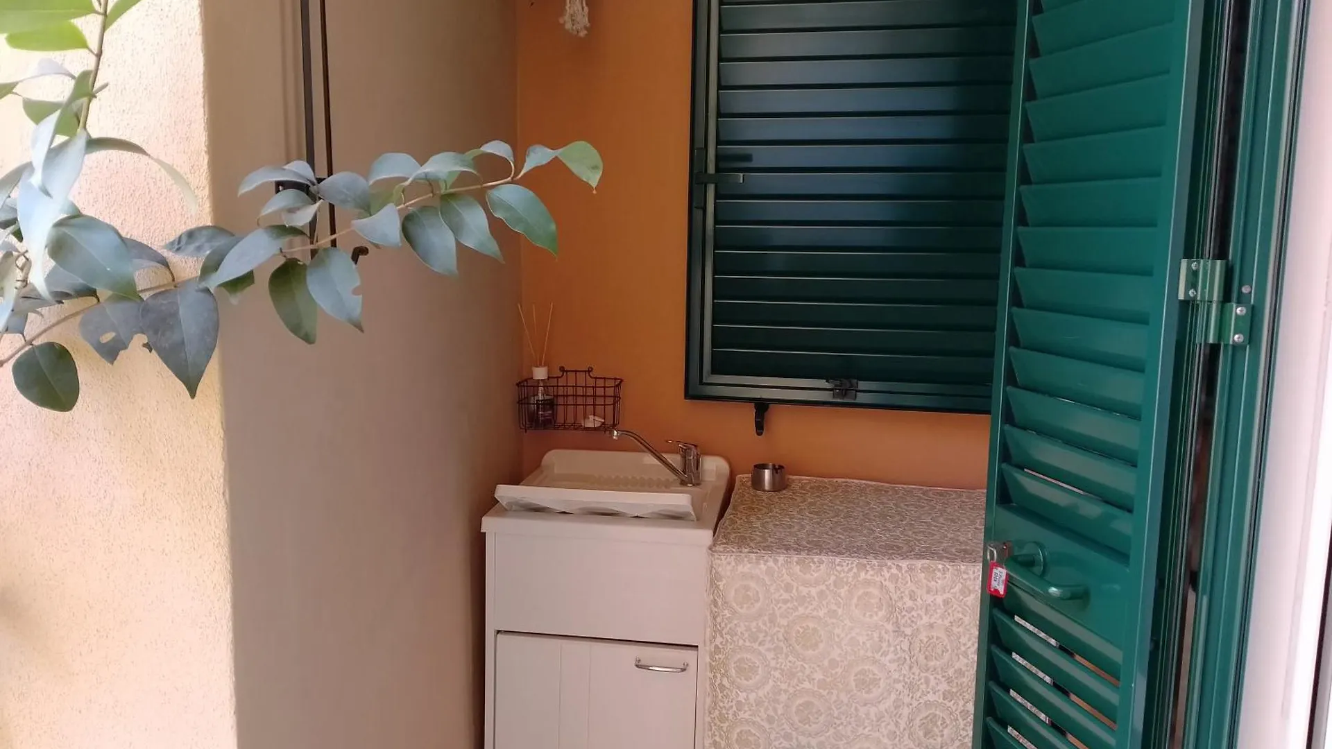 Appartamento Il Piccolo Eden - Private Garden Livorno